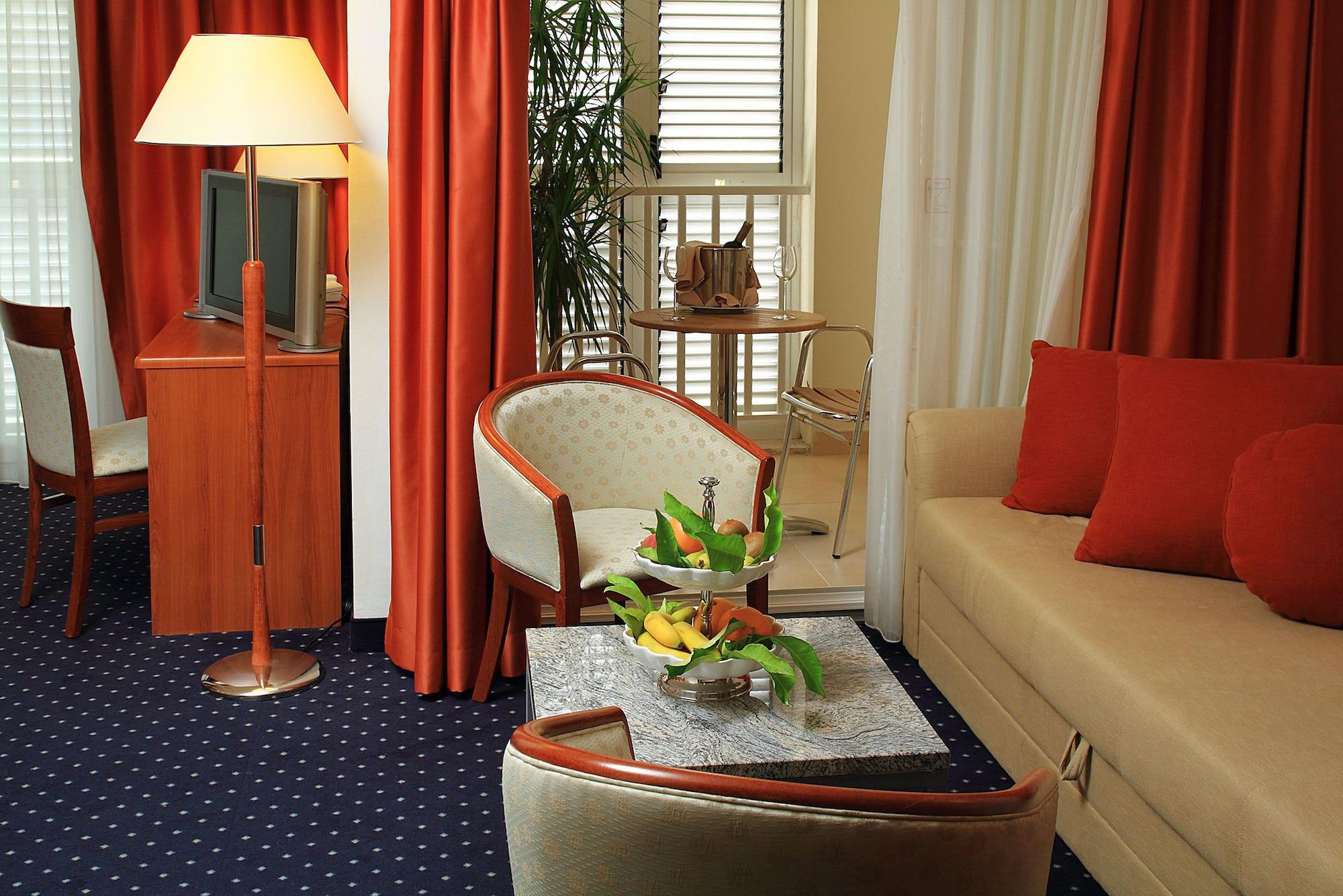 Marko Polo Maradiso Hotel By Aminess Korcula Town Exterior foto